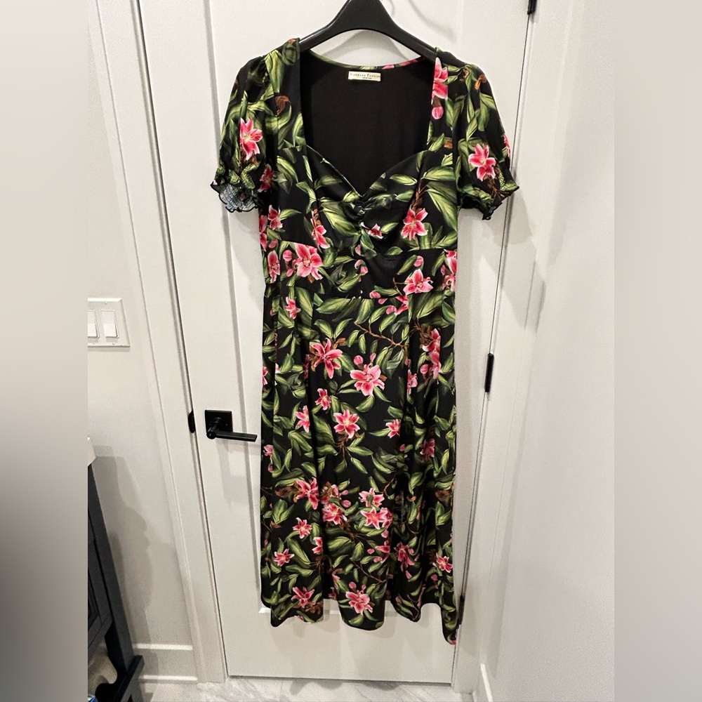 Tropical Black Floral Midi Dress with Pink Accents